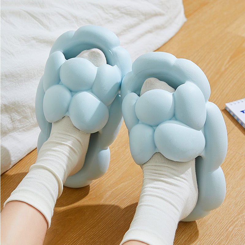 Soft Cloud Design Slippers Cute House Shoes Women Outdoor Indoor Bathroom Slipper